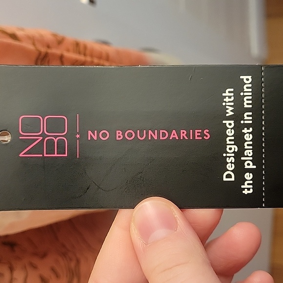 No Boundaries Beige Long Sleeve Shirt - Picture 3 of 4